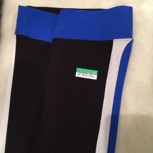 Victoria’s Secret PINK - Blue/Black/White Leggings